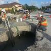 Project: Saymer PH II
Sanitary Manhole excavation while
dewatering hole.  